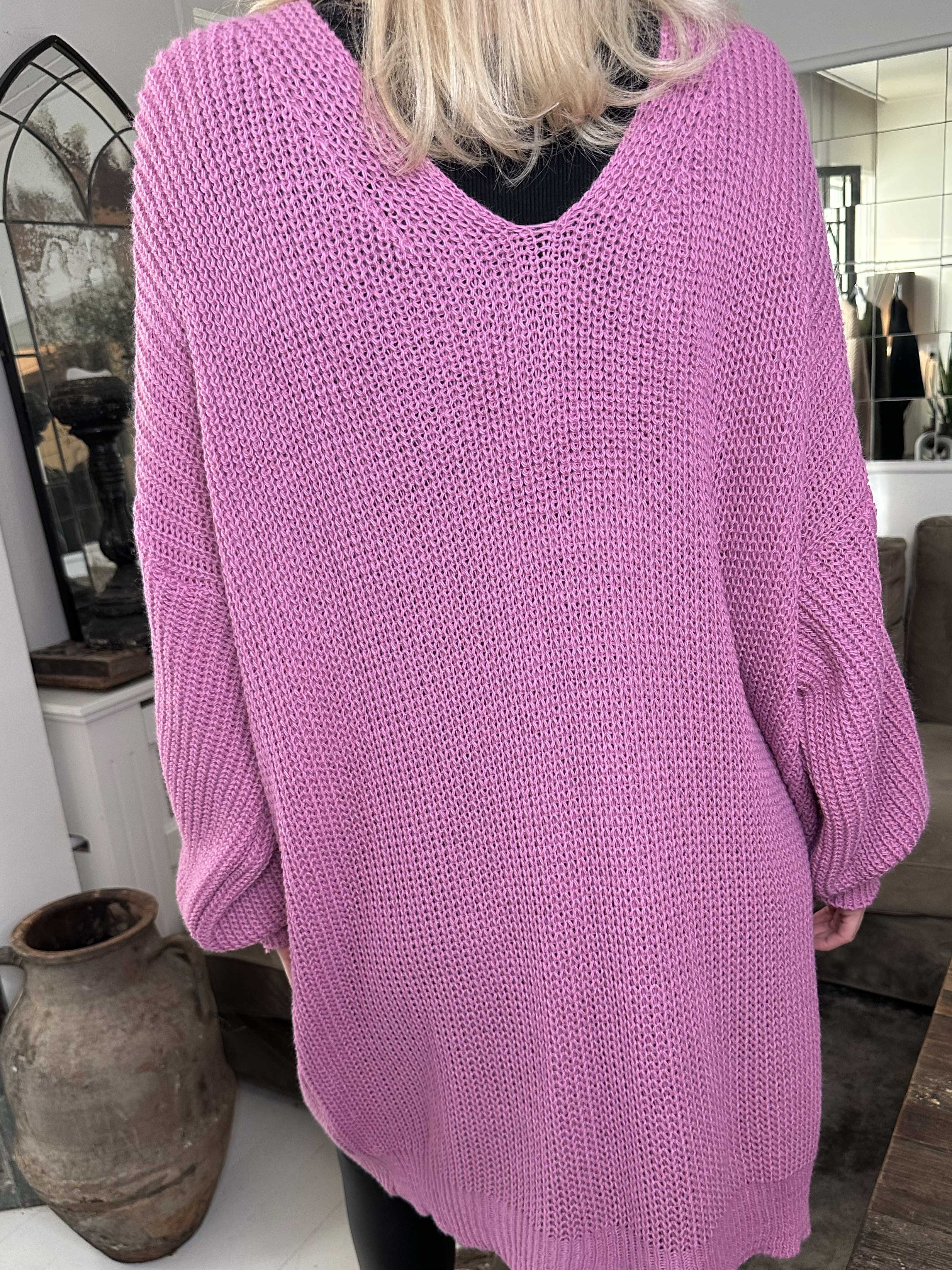 Diana - Fin strikkjole med ballonærmer og sløjfer